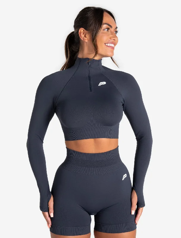 Metallic - Finish Women's Crop Top in Silver for a Futuristic and Eye - Catching LookScrunch Seamless Crop 1/2 Zip - Midnight Blue