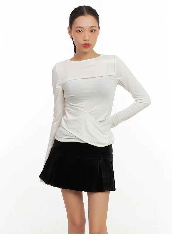 Lace - Trimmed Women Long Sleeve Top for an Elegant LookSlimFit Round Neck Top CD410