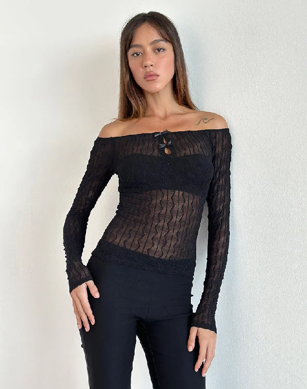 Striped Women Long Sleeve Top in a Timeless PatternKazi Bardot Top in Crinkle Black