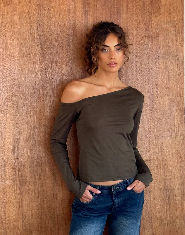 Mock Neck Women Long Sleeve Top for a Modern AestheticLedez Asymmetrical Slouchy Top in Olive Tissue Jersey