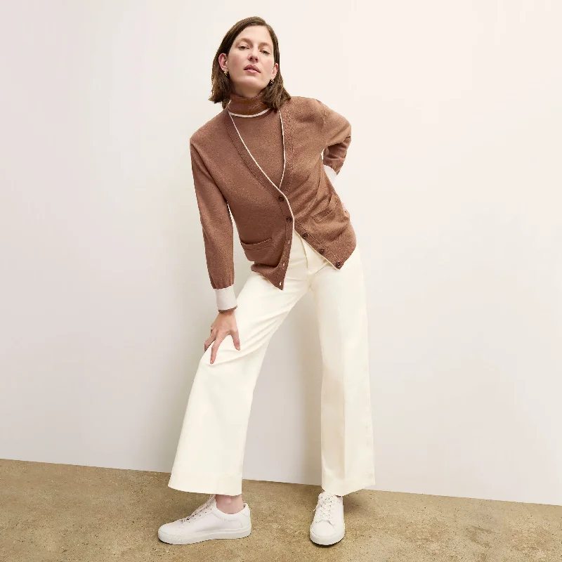 ribbed women cardigan with a classic textureCookie Cardigan - Merino :: Camel/Ivory