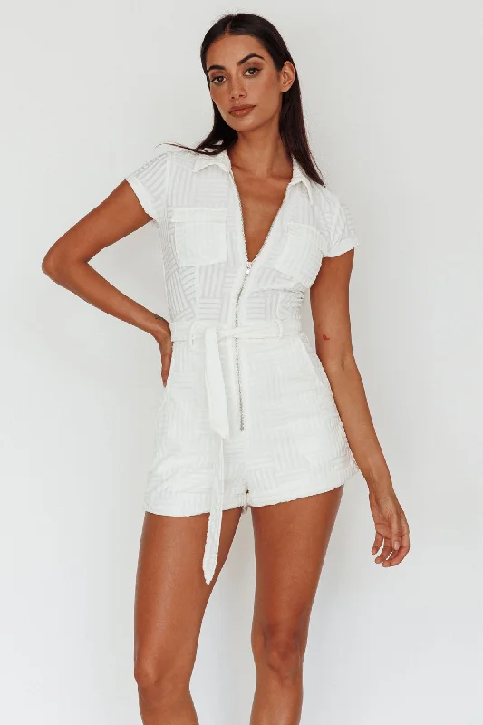 Plus Size Women Dress with a Flattering A - Line Cut for Comfort and StyleCalifornia Girl Short Sleeve Waist Tie Romper White