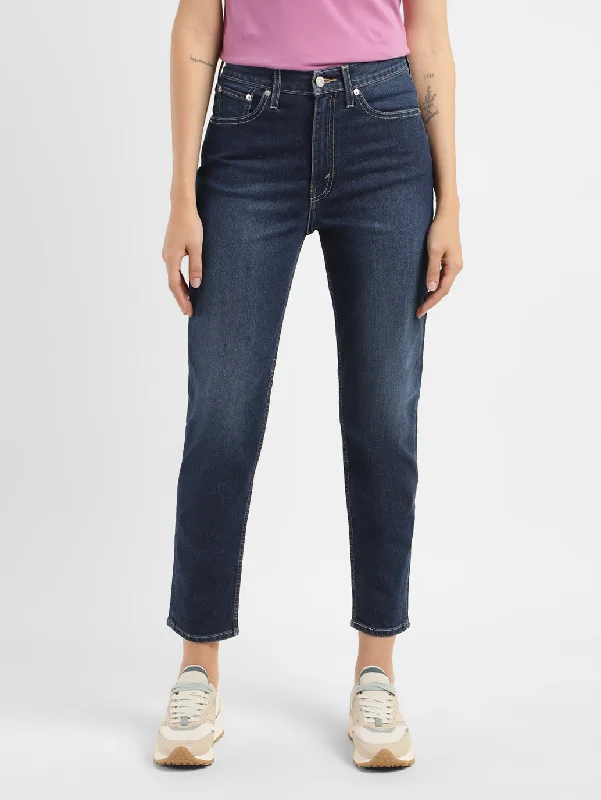 Straight - leg women jeans with a classic and timeless appealWomen's Straight Fit Jeans