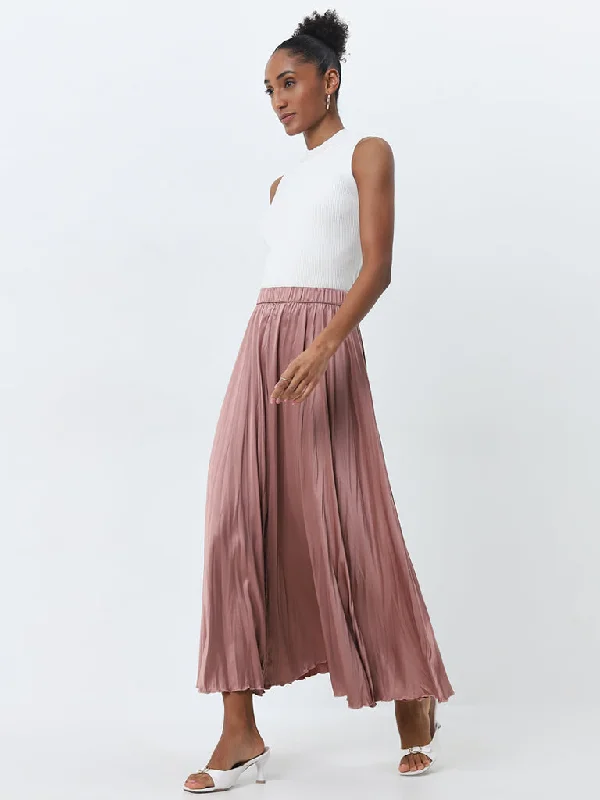 Solid Color Women Shorts in Bright Hues for a Bold StatementWardrobe Dusty Pink Pleated High-Rise Skirt